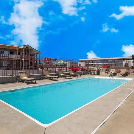 Best Western Plains Motel Wall Exterior foto